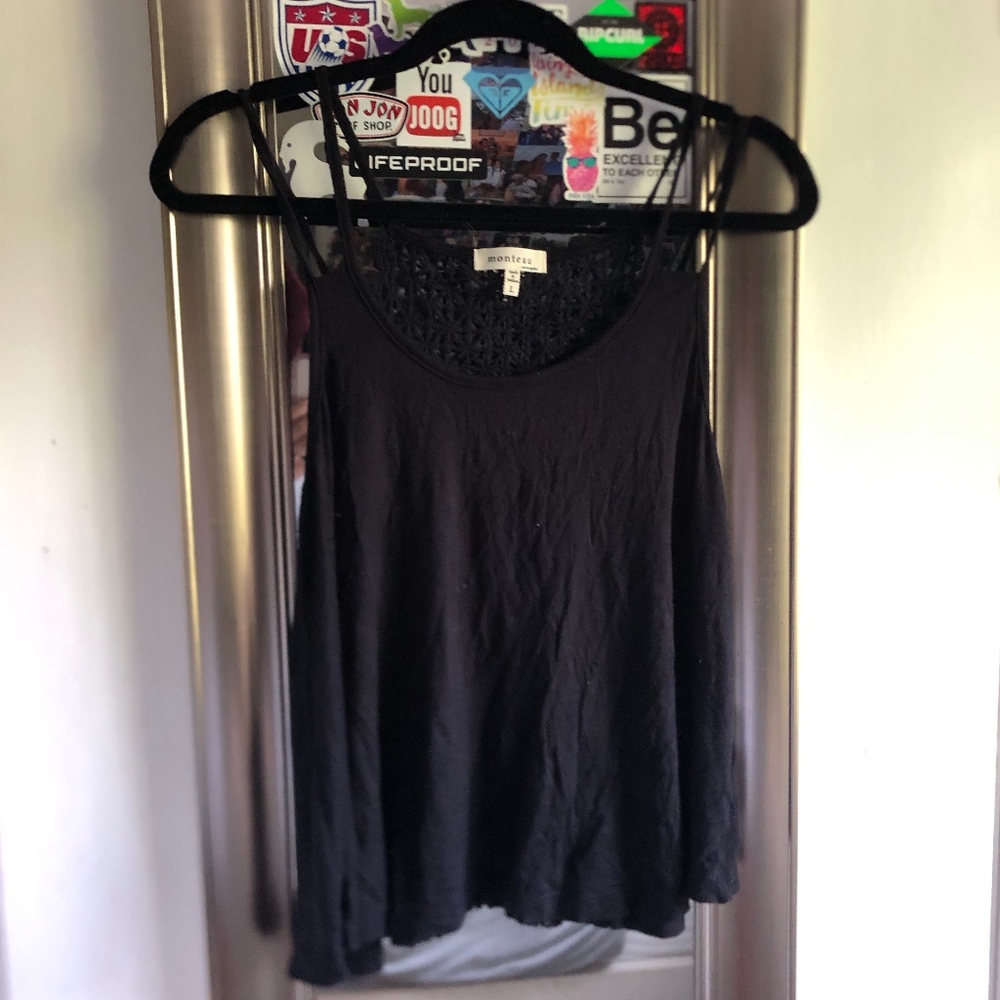 black tank top